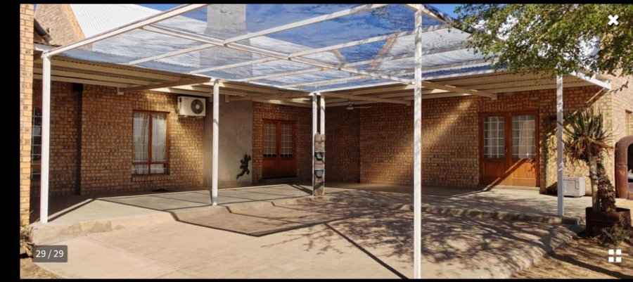 3 Bedroom Property for Sale in Kakamas Northern Cape